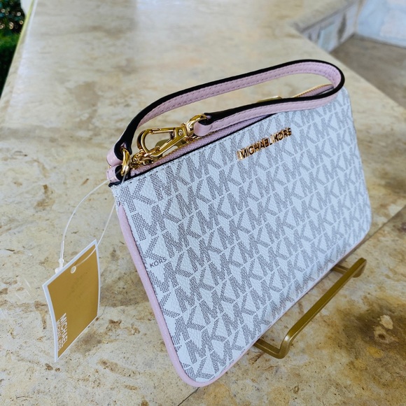 Michael kors signature wristlet wallet pink - Picture 1 of 9